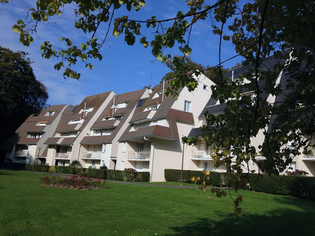 Hameau du Parc des Thermes (27B)